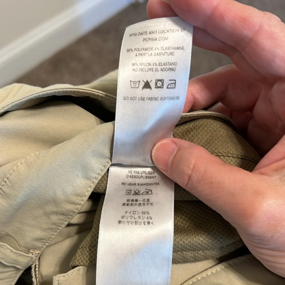 Patagonia Women’s Quandary Tan Hiking Shorts / Size 6 / Good Pre-Owned Condition - Picture 11 of 11